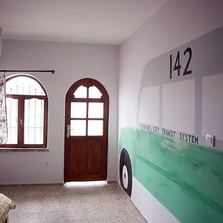 El Camino & Pub Hostel *