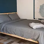 El Camino Hostel&pub
