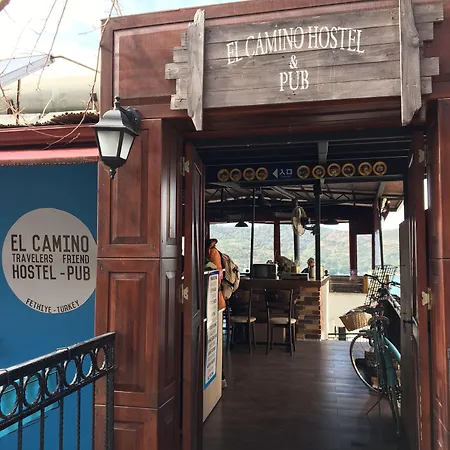 Hostel El Camino & Pub Φετιγιέ