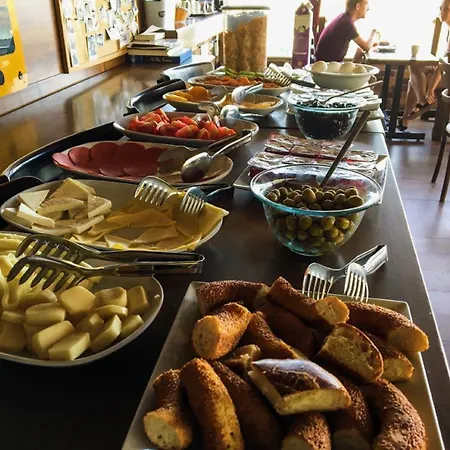 Auberge de jeunesse El Camino & Pub