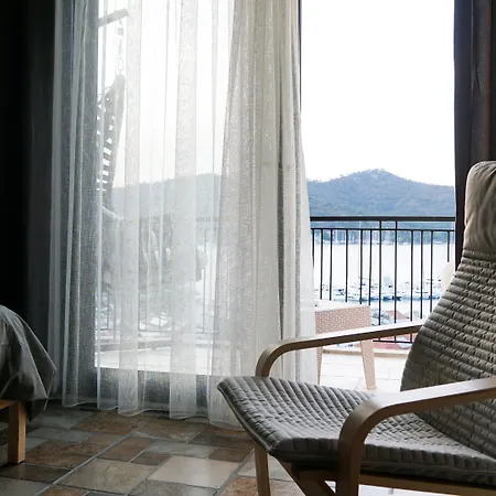 Vandrerhjem El Camino & Pub Fethiye