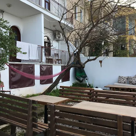 El Camino & Pub אכסניה *