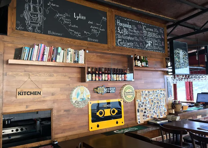 El Camino & Pub Φετιγιέ