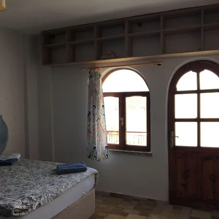 El Camino & Pub Hostel