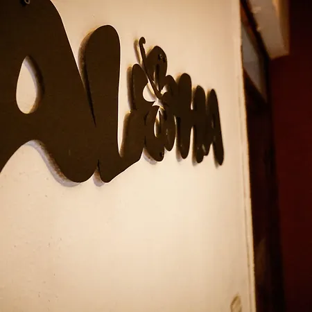 El Camino & Pub Hostel Fethiye